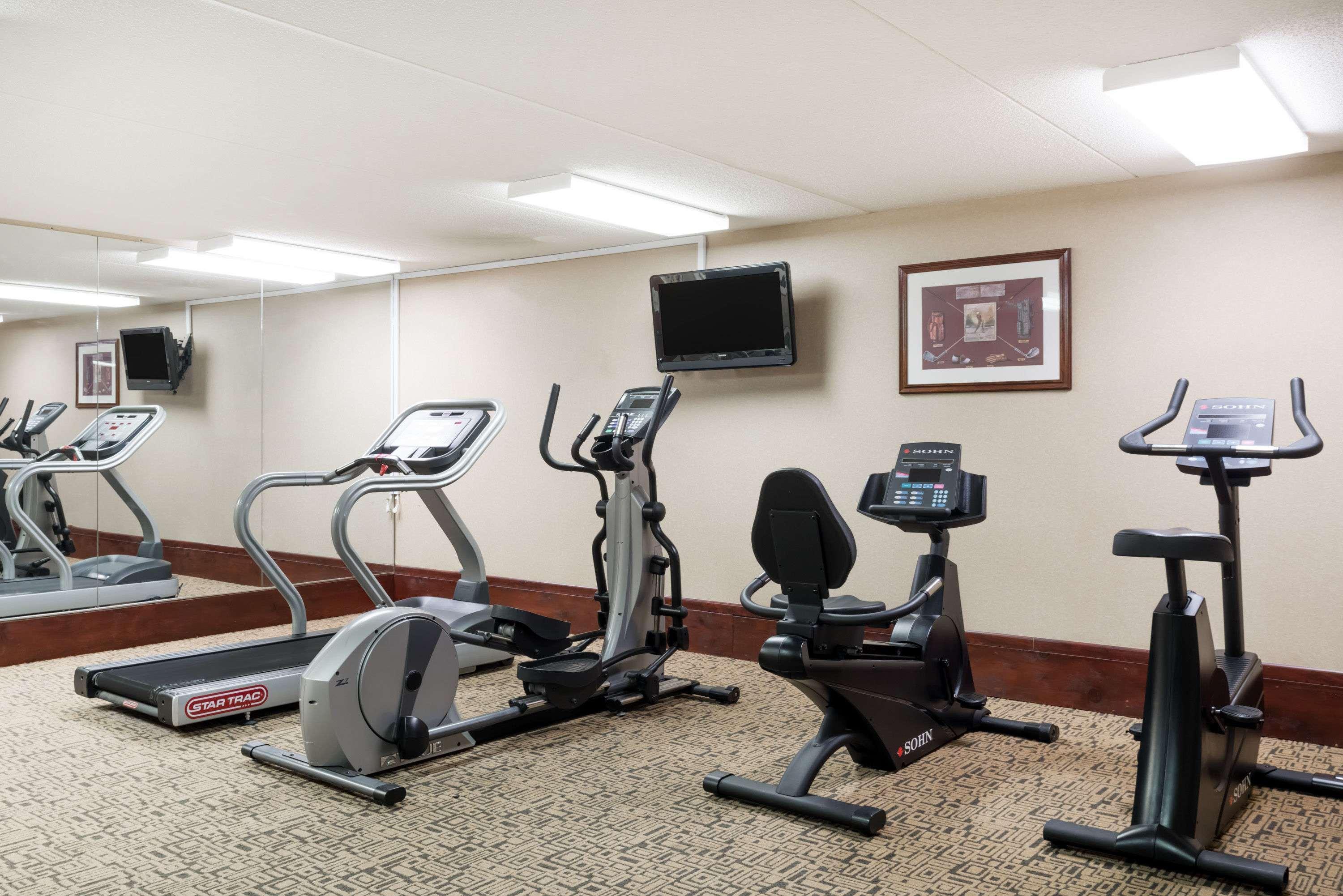Baymont By Wyndham Clarksville Northeast Bagian luar foto