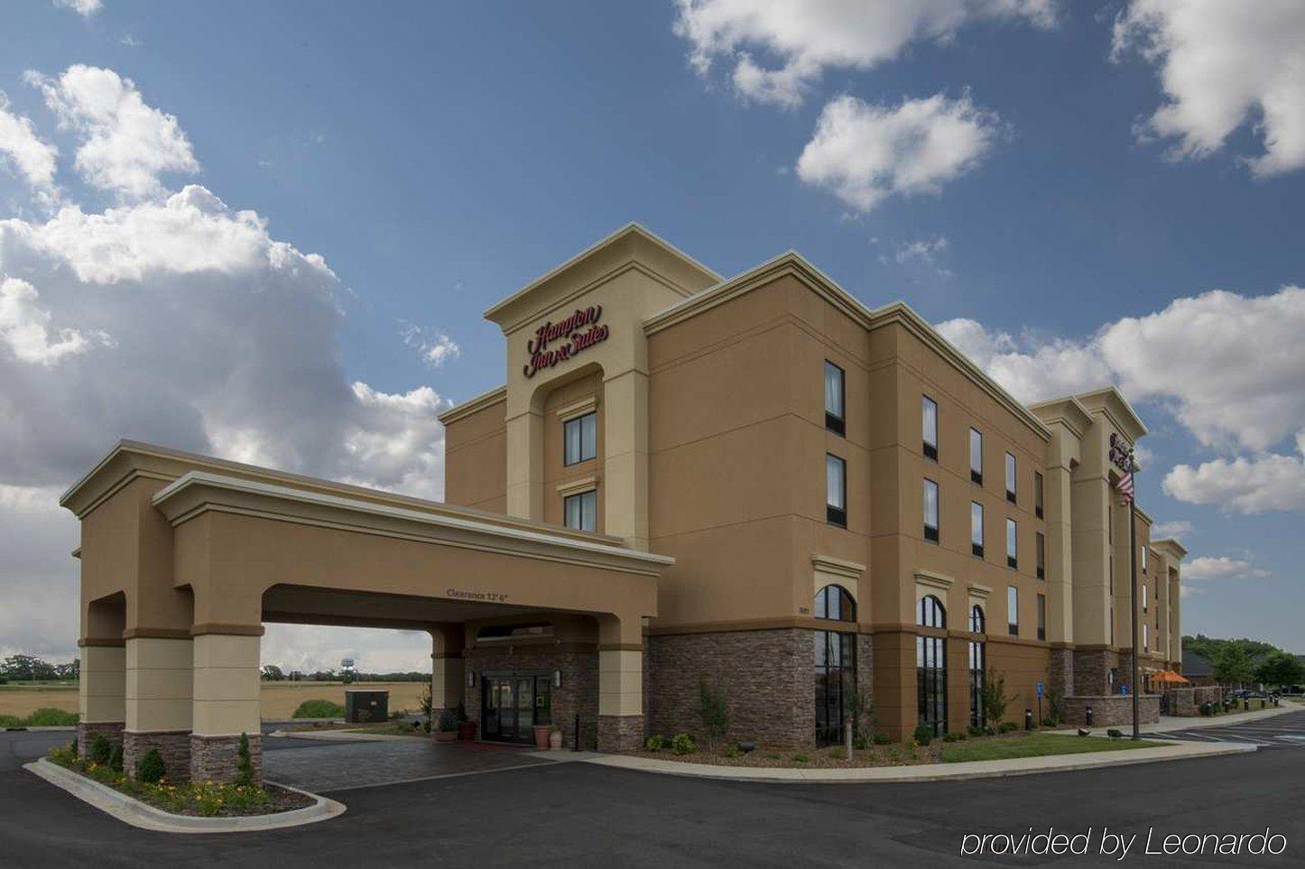 Baymont By Wyndham Clarksville Northeast Bagian luar foto