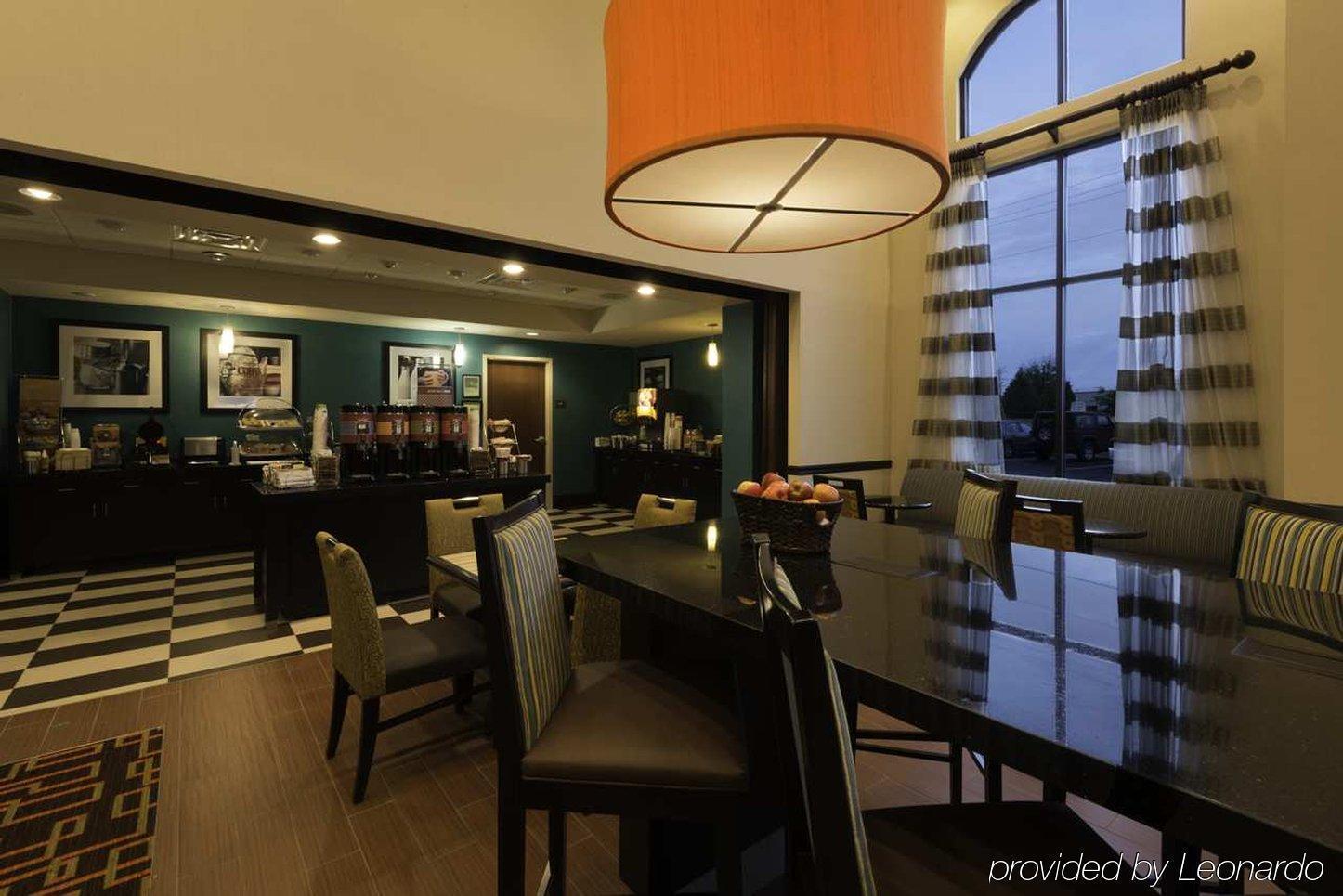 Baymont By Wyndham Clarksville Northeast Bagian luar foto
