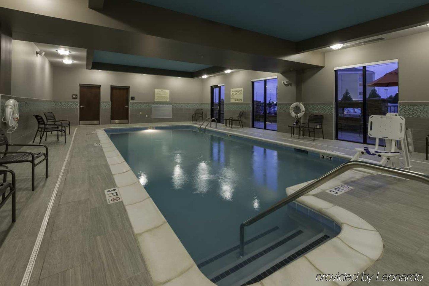 Baymont By Wyndham Clarksville Northeast Bagian luar foto