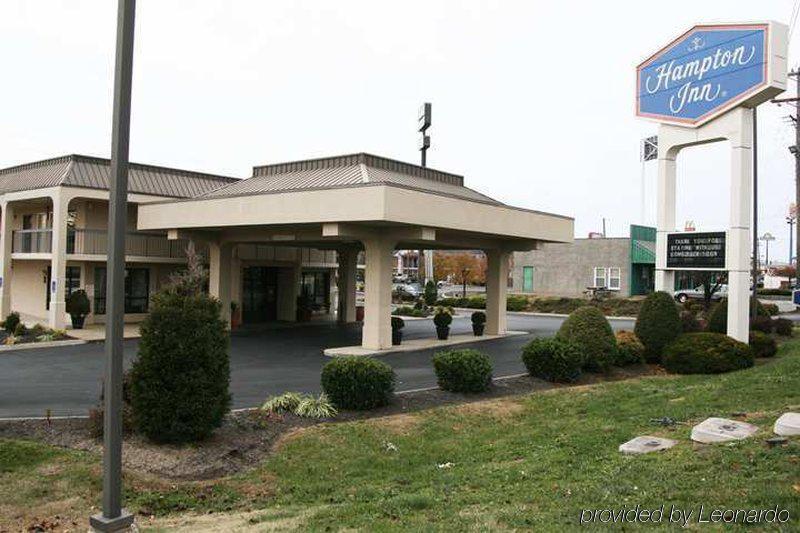Baymont By Wyndham Clarksville Northeast Bagian luar foto